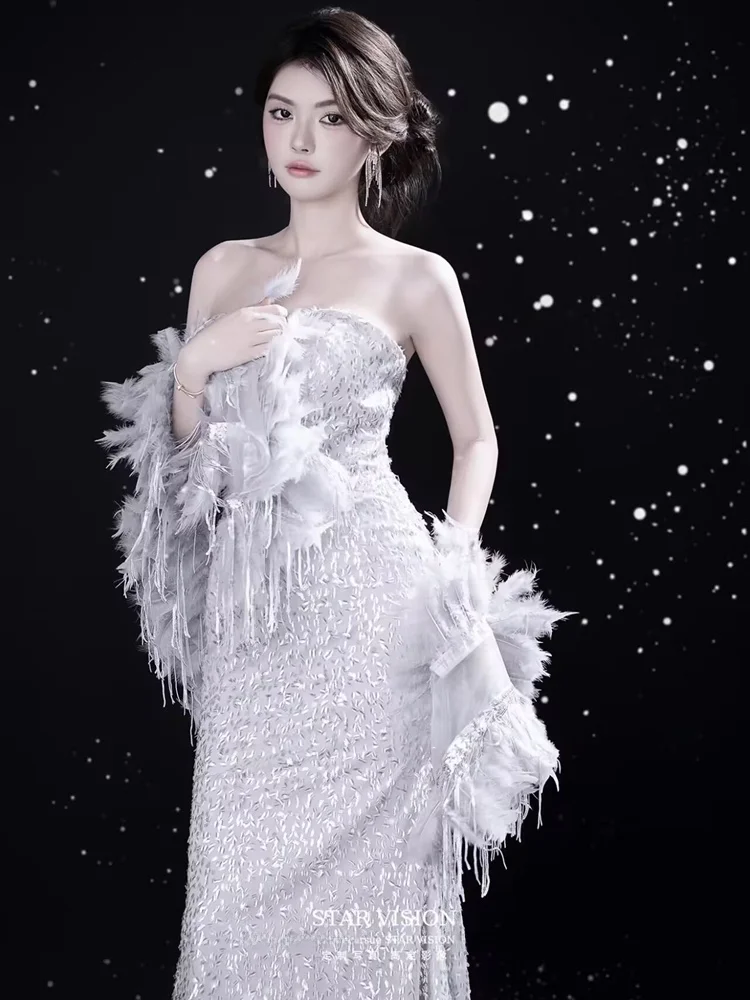 

Glamorous Sequin Gown Portrait Art Photo Studio New Arrival Elite Lady Style Korean Cool Sensation Portrait Photography