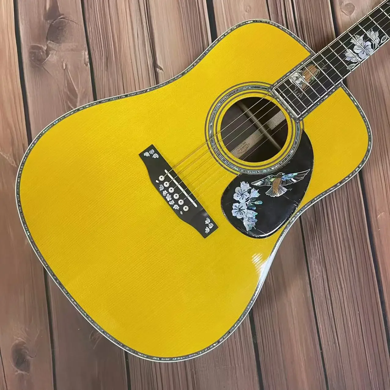 

Акустическая гитара из цельного дерева, 41-дюймовая серия Emperor Bird, желтая поверхность
