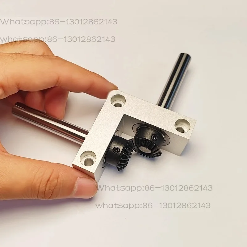 8/10mm output shaft right-angle small 90-degree 1:1 gearbox bevel gear reverser model transmission box