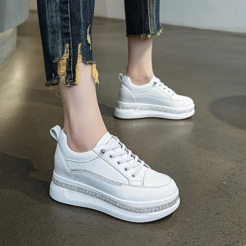 

Women's shoes 2026 Spring and Autumn new thick soled casual shoes with increased height inside board shoes for women