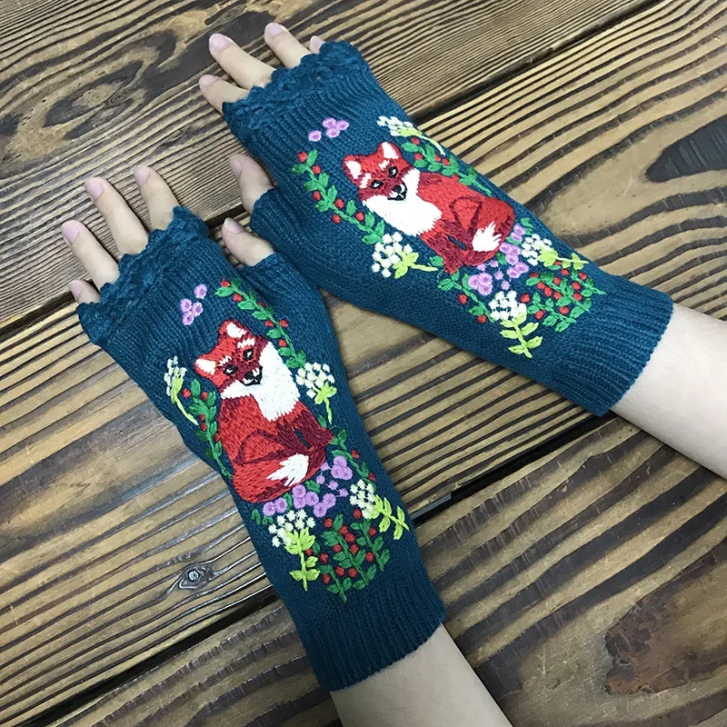 Fashion Women\'s Autumn Knitted Handmade Embroidery Gloves Embroidered Fox Flowers Mid Long Half Finger Warm Wool Winter Gloves