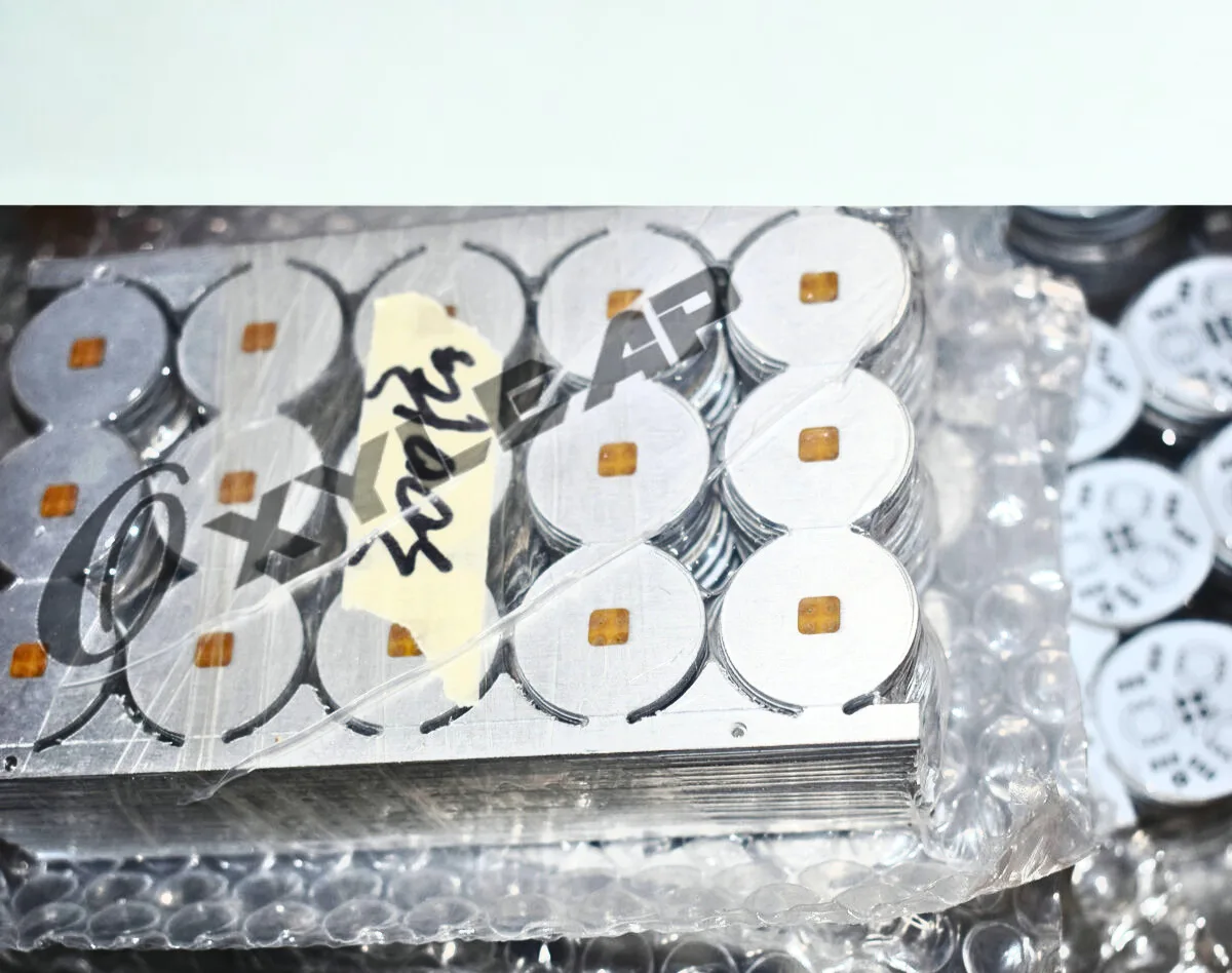 

Алюминиевая основа для печатных плат со светодиодами с полым центральным отверстием для изоляции, для светодиодов высокой мощности 1 Вт и 3 Вт