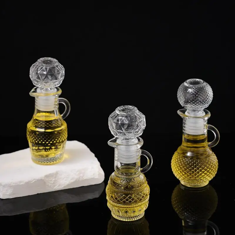 50ML Mini Transparent Glass Liquor Bottle Sealed Screw Cap Portable Wine Whisky Decanter for Liquid Dispensing