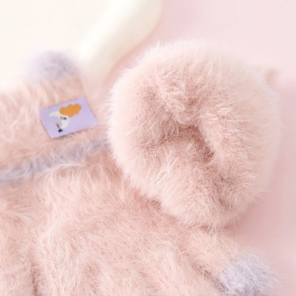 زوج من قفازات الأطفال الصغار تشبه المنك مادة الشعر الطويل 3-8 سنوات قفازات الشتاء الدافئة سميكة الدافئة قفازات الأطفال أنشطة الكتابة