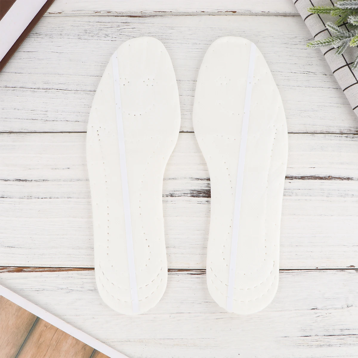 

5pcs Universal Disposable Cotton Insoles Sweat Absorbing Cuttable For Shoes Sports Travel Boating Men Women Foot Care Tool