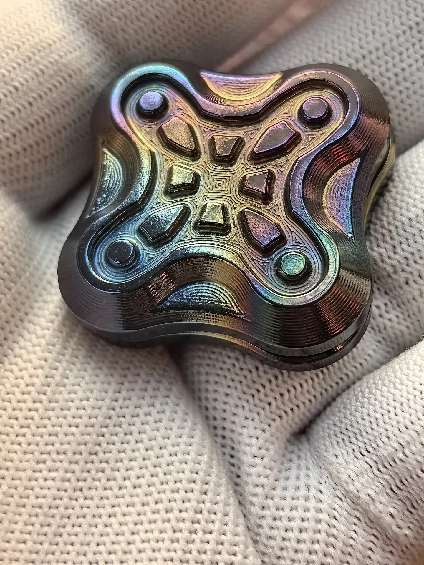 Aztec Ultem Zirconium Infinite Plate Promotion in Asia Pacific used EDC, decompression toy