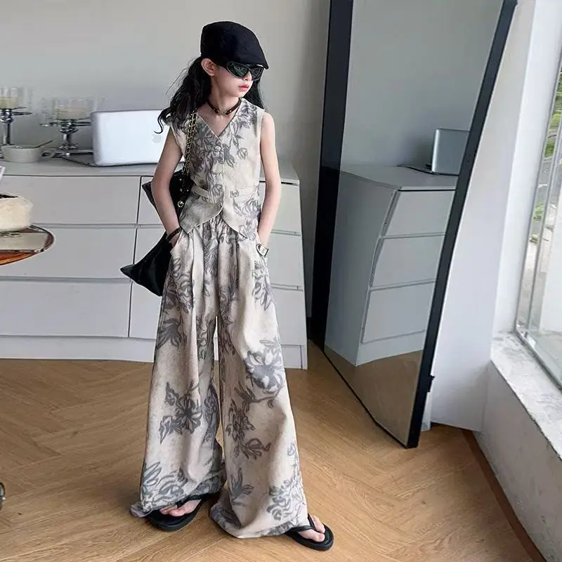 Summer Teenage Girls Kids Vintage Tracksuits 2 PCS Clothing Sets V-Neck Vest + Wide Leg Pants Fashion Print Cool Suit Streetwear