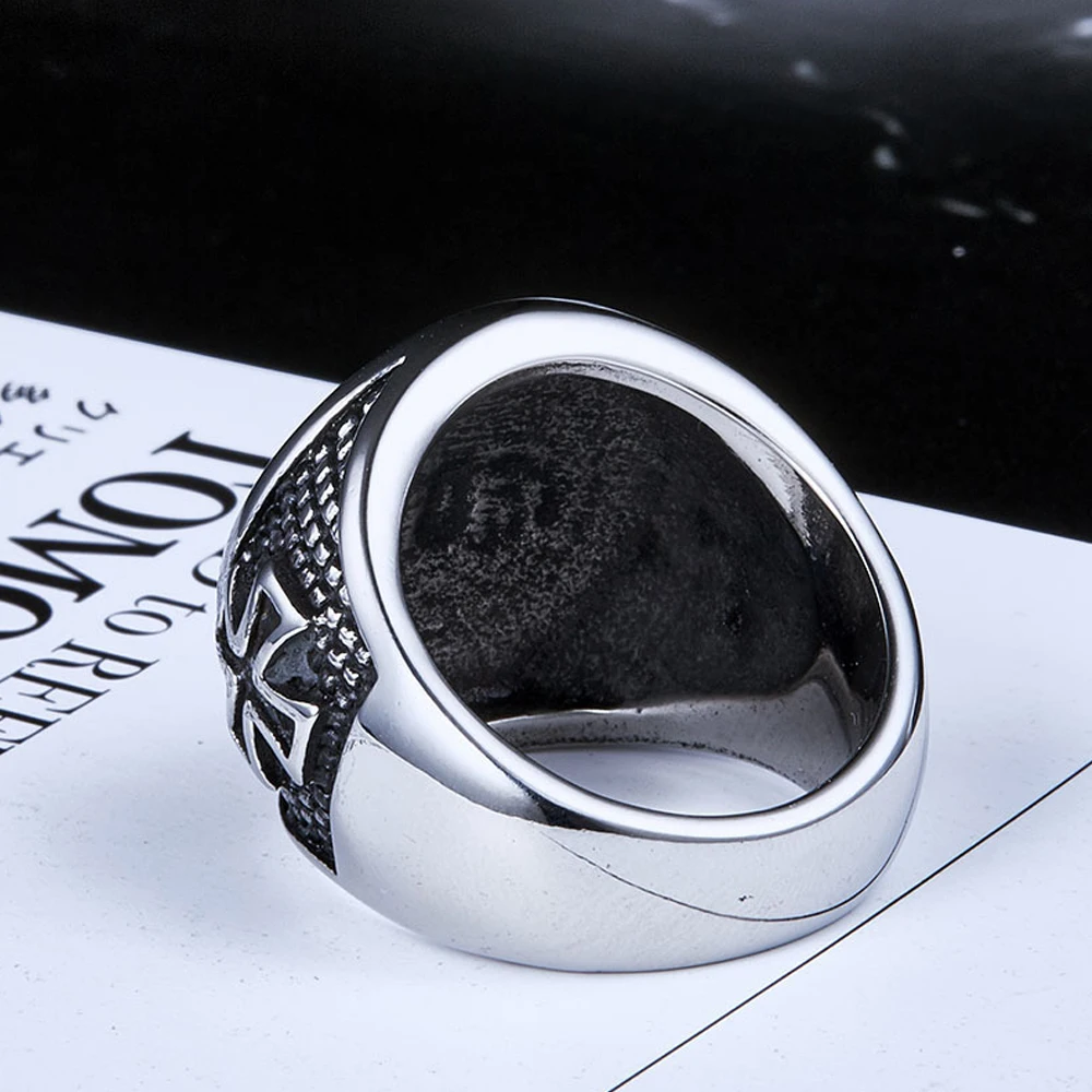 Retro World War II Stainless Steel Iron Cross Ring For Men Unique Fashion German Ring Biker Jewelry Gift Wholesale Size 7-13