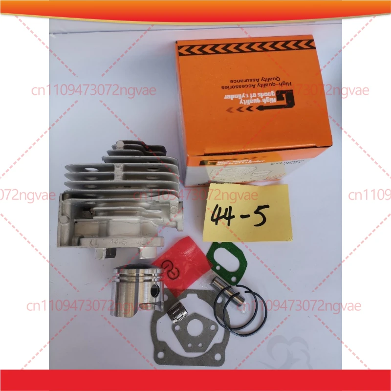 

Для буровых установок 44-5: цилиндр в сборе, головка цилиндра, поршневые кольца и комплектующие для буровых машин.