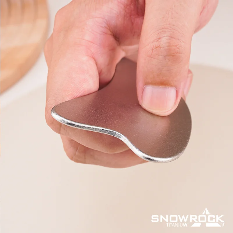 SNOW ROCK Portable Outdoor Facial Skin Titanium Alloy Gua Sha Board for Health and Massage, Heart-Shaped Ice Crystal