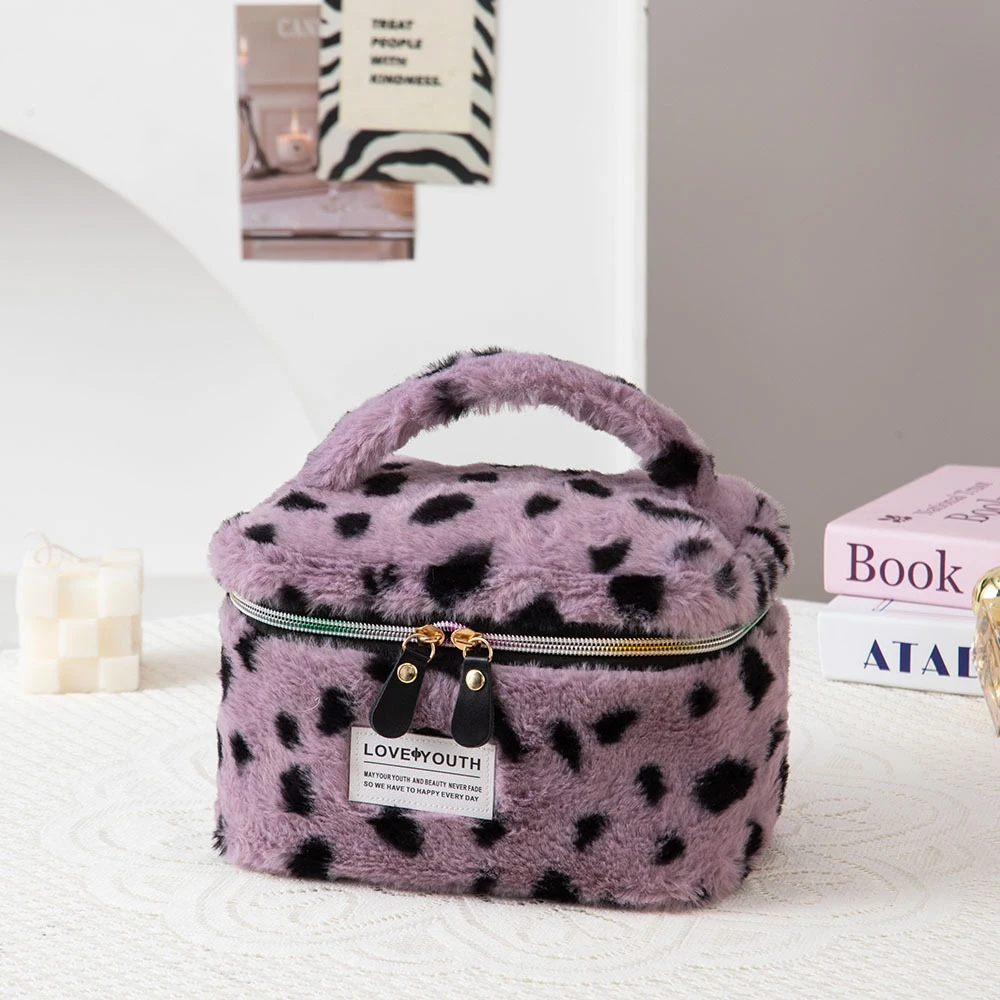 New Large-Capacity Autumn and Winter Style Plush Open-Top Square Makeup Bag, Travel Portable Toiletry Bag, Cosmetics Storage Bag, Zipper Color Random
