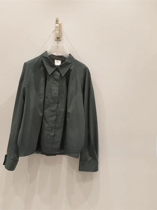 High-End Kuho25 Women's Long Sleeve Commuter Shirt Loose Fit Versatile Top for Autumn Winter Casual Office Wear