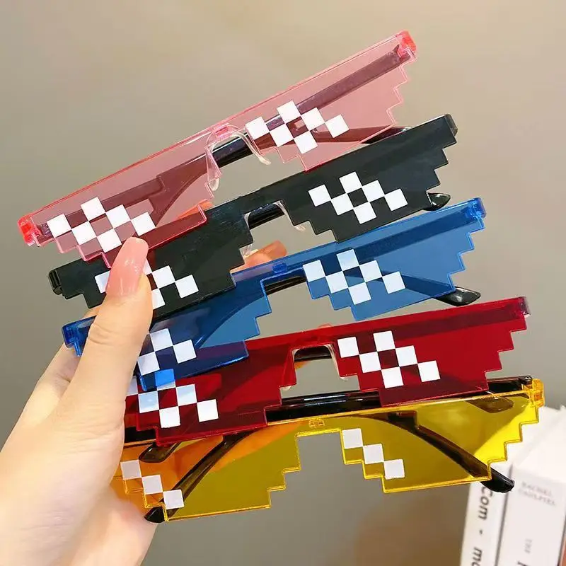5 stks NIEUWE Mozaïek Zonnebril Truc Speelgoed Thug Life Bril Deal With It Bril Pixel Zwart Mozaïek Zonnebril Cool Grappen Grappig Speelgoed