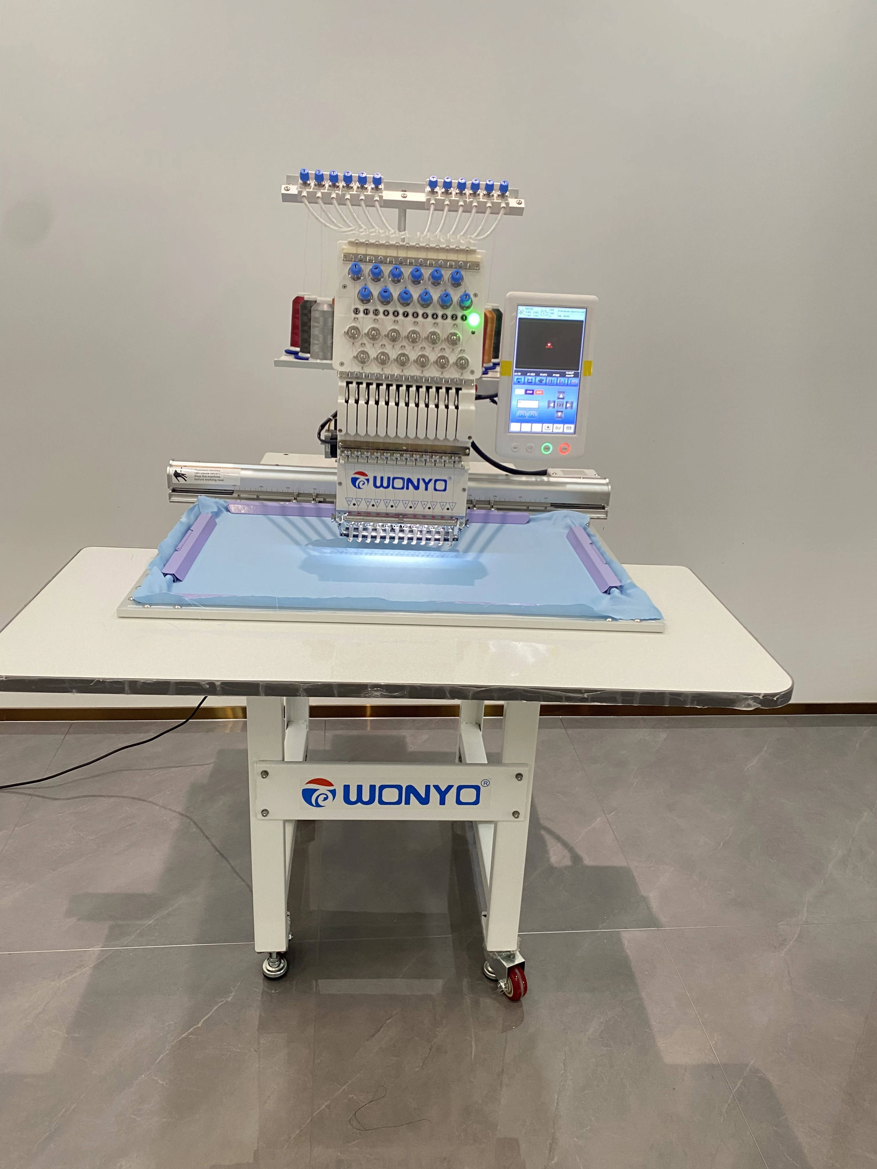 Big Table Wonyo Single Head Computerized Flat Embroidery Machine 500-800 mm