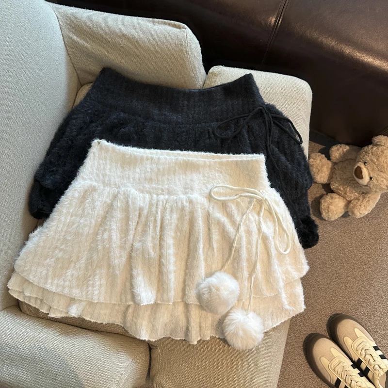 

Милая мини-юбка в консервативном стиле, женская осенне-зимняя юбка с бантом, пушистые шарики, лоскутные юбки, осень-зима, свободная повседневная юбка со складками, новинка