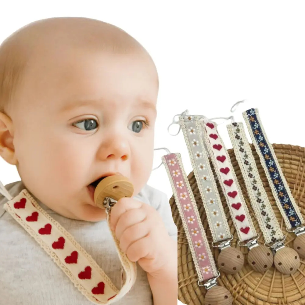 New Wooden Baby Pacifier Chain Guard Design Pendant Dummy Nipple Holder Cute Flower Print Food Grade Teether Pendant Baby Use