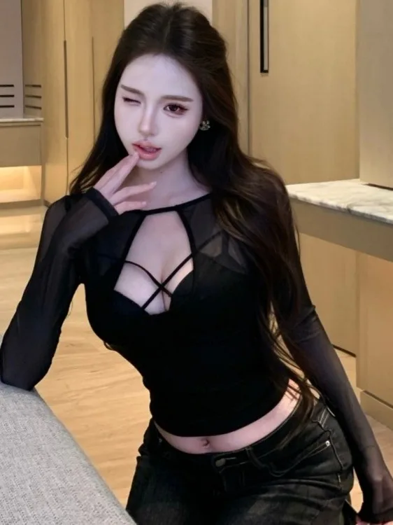 Sexy Short Sleeve Mesh Top for Women Breathable V-Neck Long Sleeve Inner Wear Hollow out Micro-Transparent Trendy Autumn Style