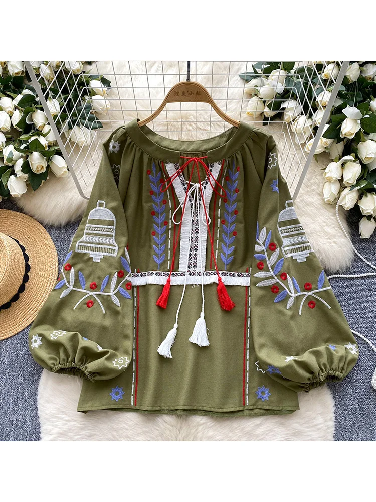 

Women Spring Blouse Bohemian Retro Embroidered Round Neck Lace Up Casual Long Sleeved Loose Versatile Doll Top Blusa BL098