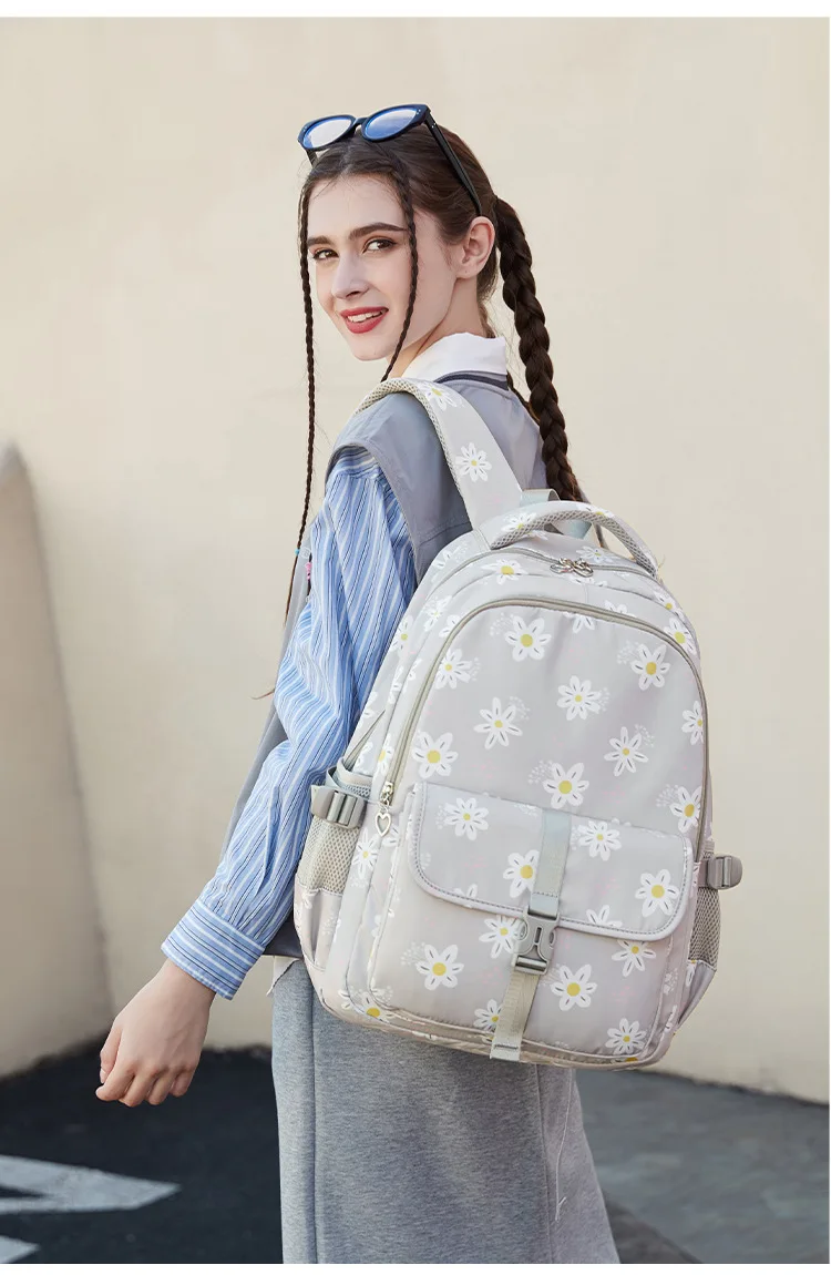 Large Capacity School Backpack for Girls Elementary Middle School Bags Purple Bookbag Student Flower Backpack with Many Pockets