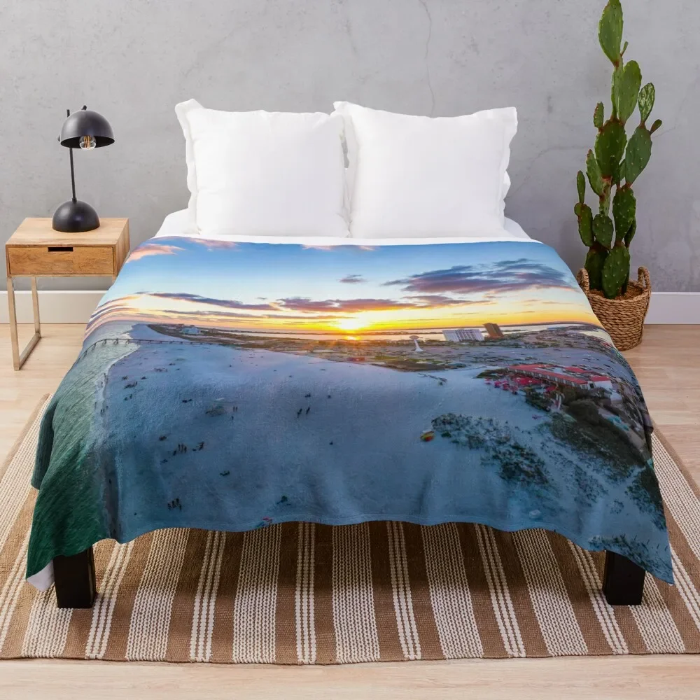 

Casino Beach Sunrise Throw Blanket Shaggy Soft Beds Luxury Designer Bed Fashionable Blankets