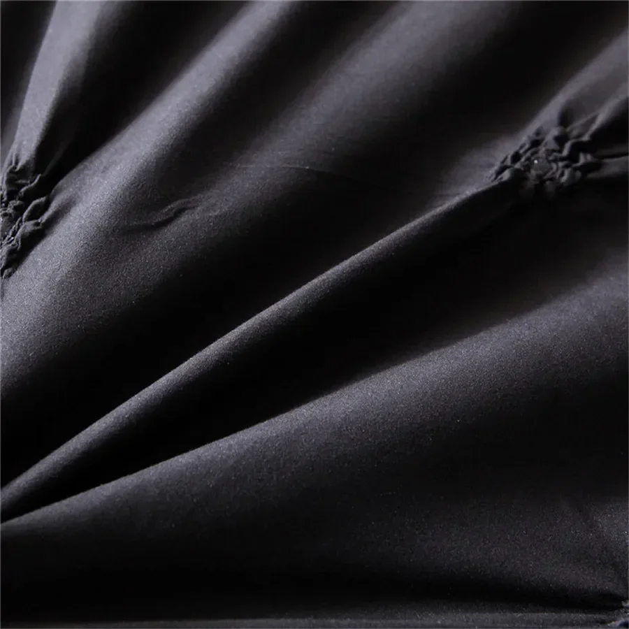 Luxury Pinch Pleat Black Bedding Comforter Bedding Sets Bed Linen Duvet Cover Set Bedding Queen King Size Bedclothes Bed Set