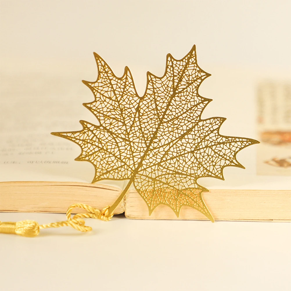 

2Pcs Metal Maple Leaf Bookmarks Lightweight Storage Tassel Decorative Page Markers Gifts Reading Focus Accessories Student