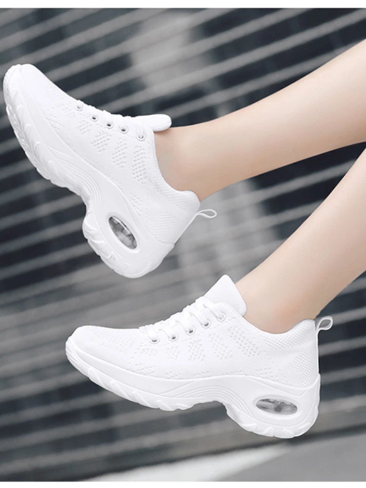 2023 Casual Women Shoes Heighten Comfortable Mesh Breathable Walking Ladies Shoes Air Shoes Sneakers Women Thick Bottom