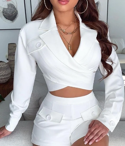 

Two Piece Sets Women Notched Neck Long Sleeve Button Cross Backless Balzer Crop Top and Pocket Short Sets Women Office Outfits