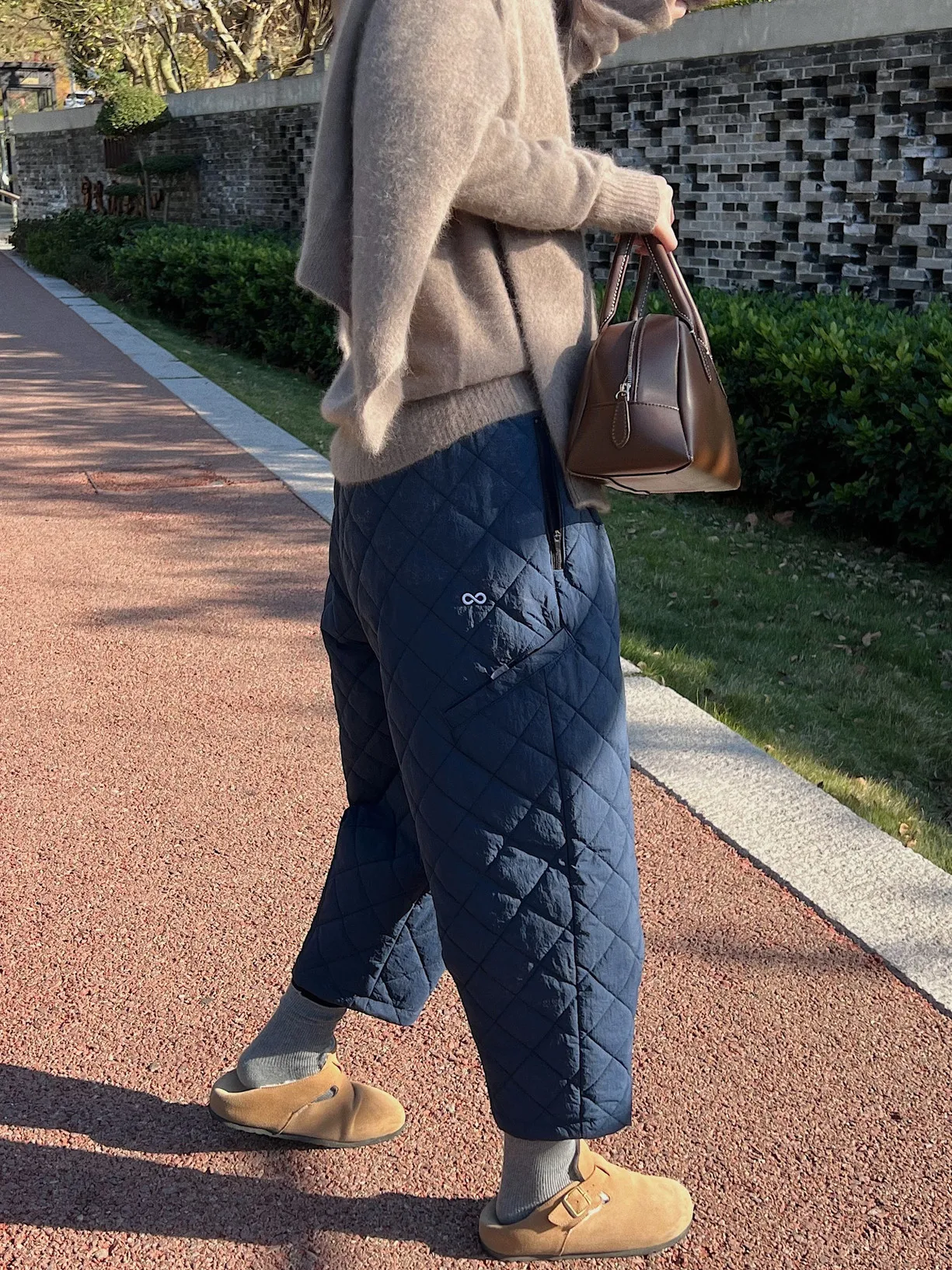 

LDOO OP Warmth Infini Японские спортивные легкие хлопковые брюки-баллоны с широкими штанинами, стеганые хлопковые брюки