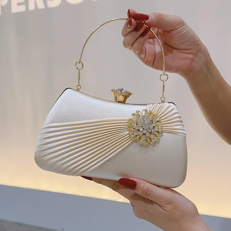 

Dinner bag, gold pleated inlaid handbag, European and American dress, banquet women's bag, satin rhinestone bag