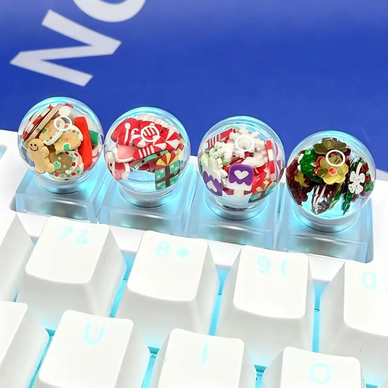 Christmas crystal ball keycaps cartoon cute transparent translucent cross axis game mechanical keyboard keycaps