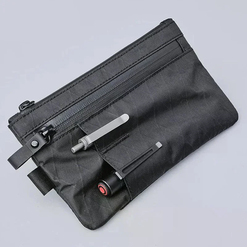 กระเป๋าซิปคลัทช์พร้อมสายคล้องข้อมือ, กระเป๋าใส่พาสปอร์ตแบบซิป และกระเป๋าใส่ของ EDC กันน้ำและป้องกัน RFID มีช่องใส่ของภายนอก 3 ช่อง