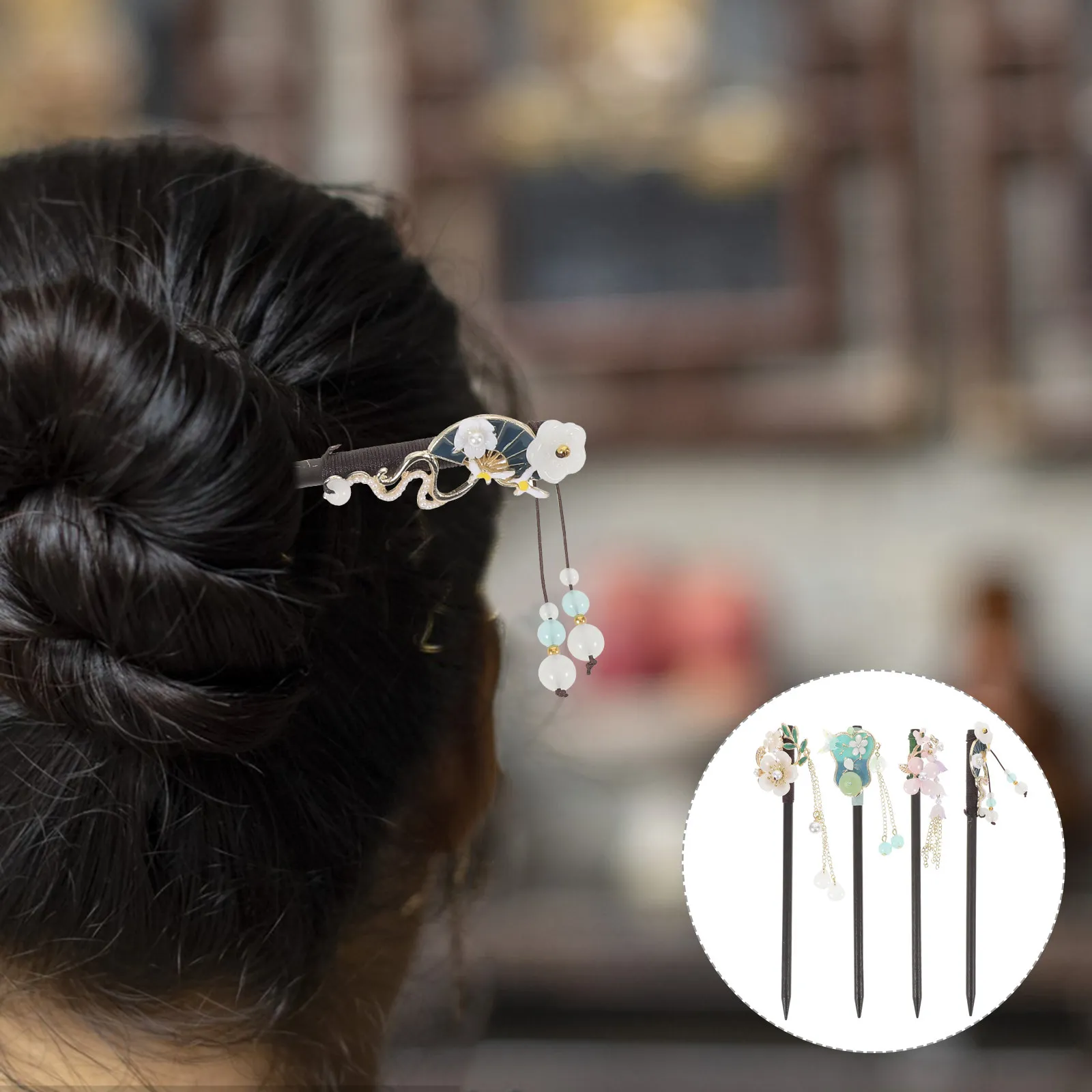 

Набор из 4 традиционных китайских заколок для волос: винтажные шпильки из эбенового дерева с кисточками, цветочным узором и листьями банана для длинных волос