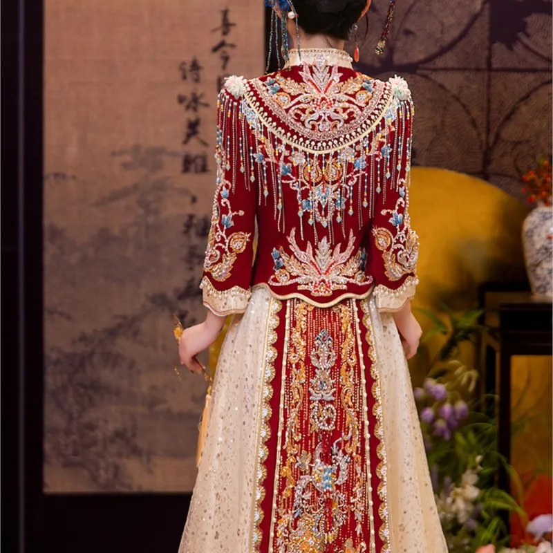 Nieuwe trouwjurk in Chinese stijl, fluwelen bruid, zware industrie en ceremonieel