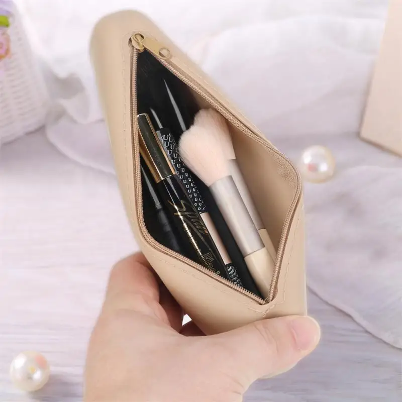 21 * 6 * 2.7cm Makeup Brush Storage Bag Dust-proof Luggage 4 Colors Makeup Tool Storage Bag Portable Cosmetic Bag Silicone