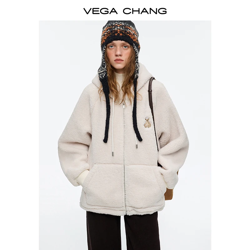 

Vega Chang New Winter Women's Imitation Lamb Wool Bear Embroidered Hooded Short Jacket