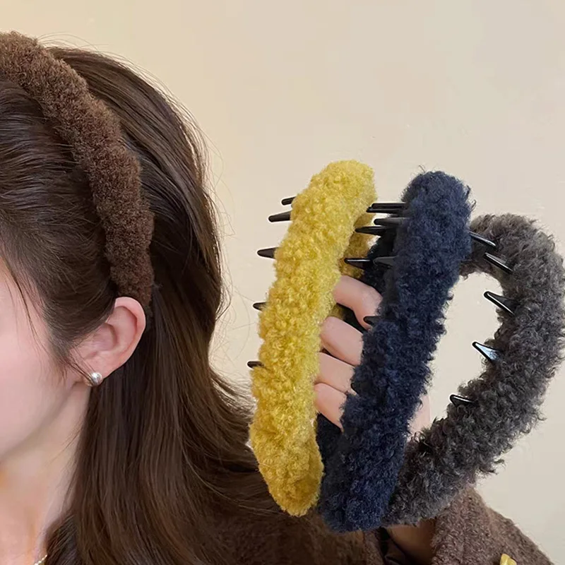 

Fashionable Plush Toothed Comb Headband Women's New High-end Hairpin Daily Wear Face Wash Pressure Hair Headband