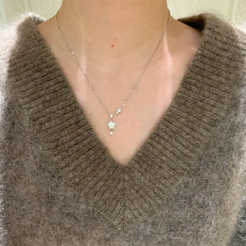 Rrjzz 6,5 mm 1,0 ct runde D-Farbe Moissanit-Anhänger-Halskette für Damen, luxuriöser, funkelnder, verträumter Stern-Sonnen-Glanz-Halskettenschmuck – Detail 20