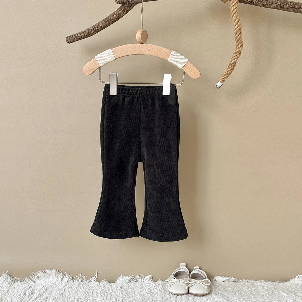 

0-3Y Baby Pants Girls Solid Color Bell Bottom Pants Детские Эластичность Свободные штаны Newborn Baby Stretch Брюки