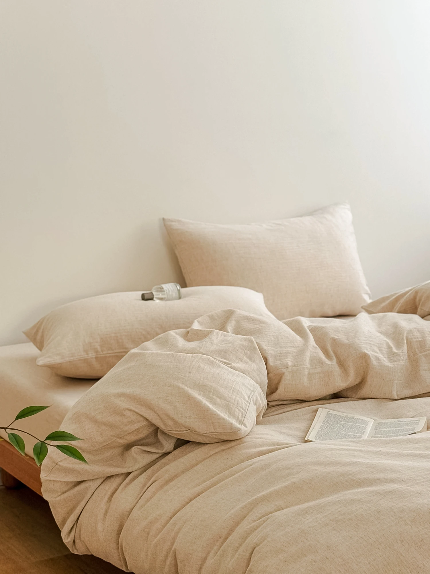 Retro Pure Cotton Linen Duvet Cover Tee-Piece Set Breathable All-Season Home Use Durable Bedding Set for 8 Beds