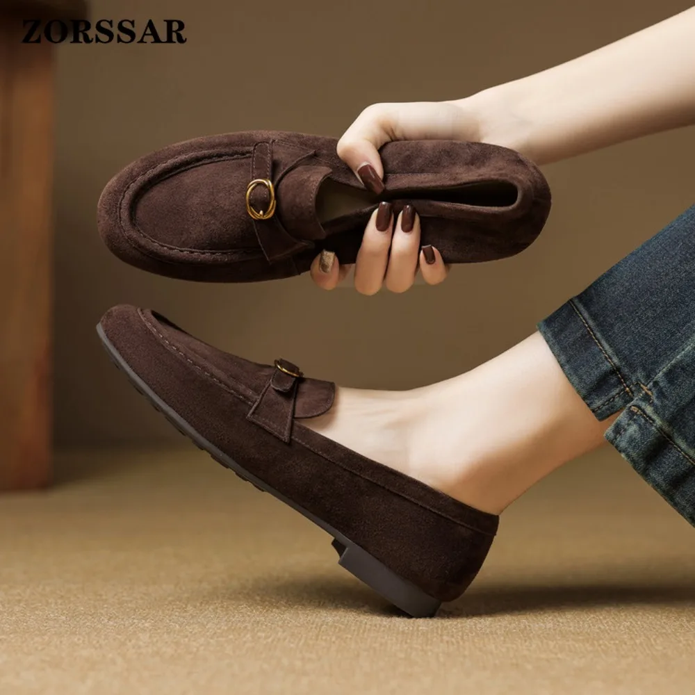 2026 جديد حذاء فردي مسطح غير رسمي العلامة التجارية مصمم امرأة ساحة تو جلد الغزال الشقق خمر شريط ضيق المتسكعون الأحذية الفاخرة