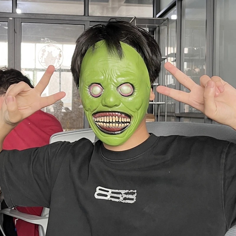 1 قطعة الأخضر الأبيض هالوين زاحف يبتسم الشر شيطان قناع الدعامة منزل مسكون دور اللعب تزيين اكسسوارات الحفلات DIY بها بنفسك المورد