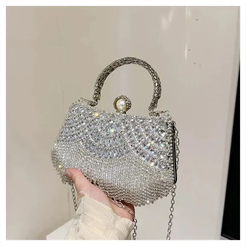 

Сплошные цветные сумки на плечо с кисточками, универсальные легкие роскошные сумки через плечо с цепочкой, хит продаж 2024, темпераментные сумки через плечо