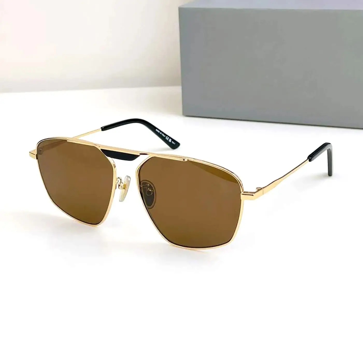 Polarized Sunglasses for Men, Pilot Style, Metal Retro Double Bridge Glasses, Outdoor Photography, Beach Sunshade Sunglasses