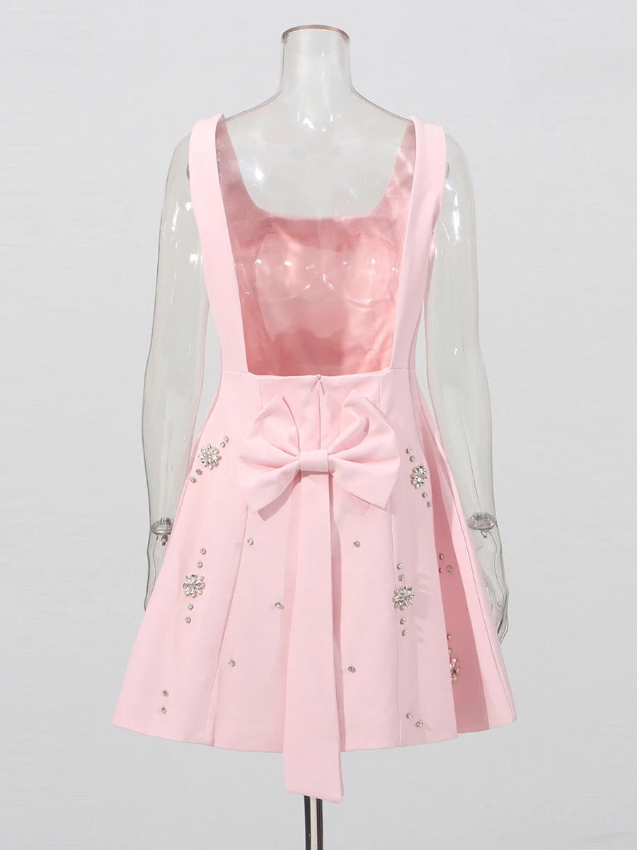 TWOTWINSTYLE Solide Verstärktes Applikationen Abnehmen Kleider Für Frauen Square Neck Ärmellose Hohe Taille Temperament Mini Kleid Weibliche