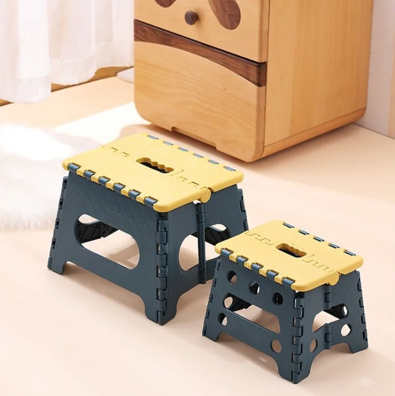 banquinho-de-plastico-dobravel-reforcado-para-casa-jardim-de-infancia-uso-externo-carro-portatil-troca-de-sapatos-pesca-uso-em-feiras-noturnas