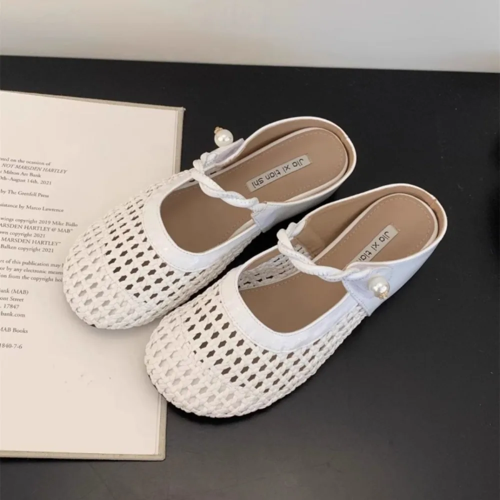 

Women Woven Mules Summer Home Hollow Out Breathable Flat Sandals Elegant Closed Toe Slip On Outdoor garden Slippers cloud Shoes