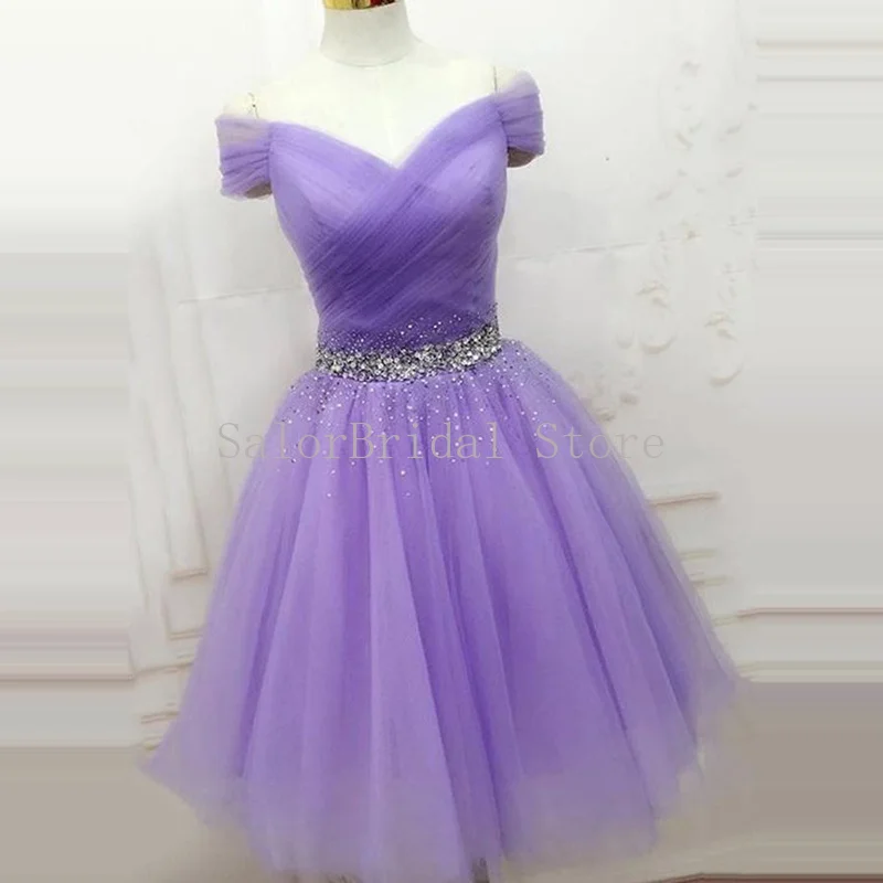 

Charming Lavender Homecoming Dresses V-Neck Short Sleeve Prom Gowns Beading Tulle Knee-Length Party Dresses Graduation Gowns