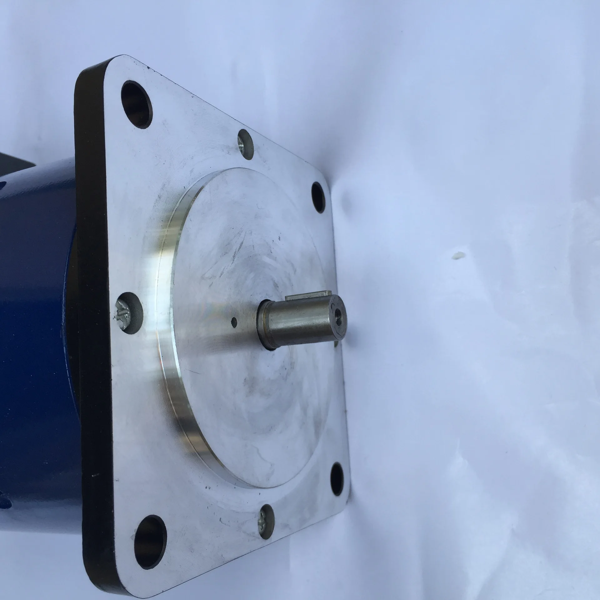 130SZ02A3 DC servo motor 355W 220V 1500RPM micro motor