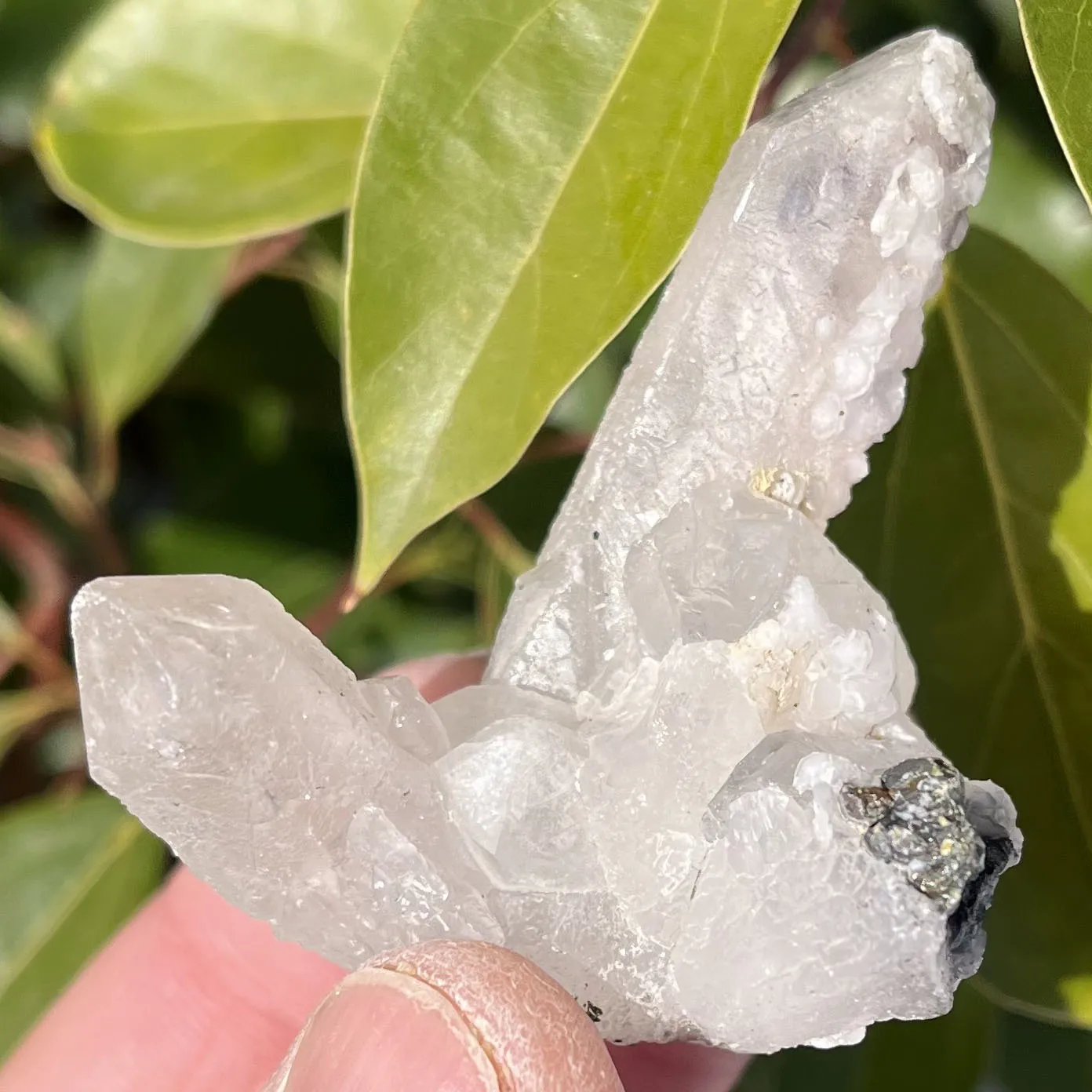 Natural twin crystal pillars and calcite symbiotic crystal cluster specimens Feng Shui energy healing stone